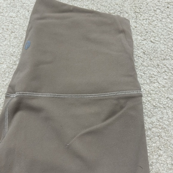 High-Waisted Taupe Leggings - Picture 3 of 3